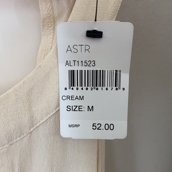 Cream Top! - Picture 4 of 4